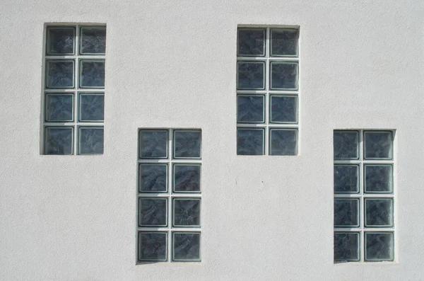 Best Hurricane Impact Windows in South Florida for Coastal Homes