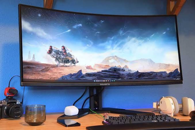 Why Every Gamer Should Consider an Ultrawide Gaming Monitor