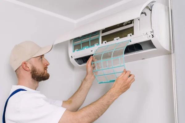 Skilled Professionals Handling Air Conditioning Repair in Alpharetta
