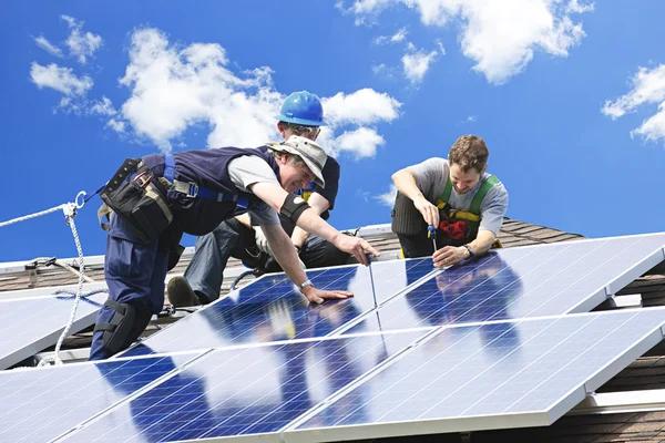 Achieving Residential Energy Independence with Reliable Solar Technology